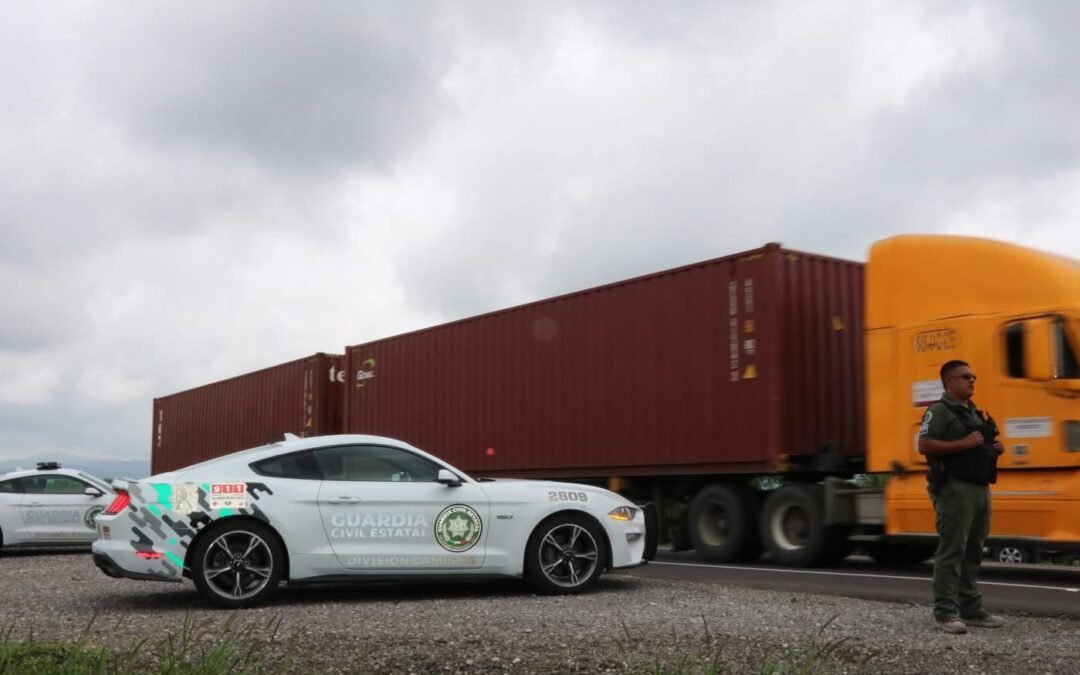 🟢 SAN LUIS POTOSÍ SE MANTIENE EN CALMA Y CON CARRETERAS ABIERTAS 🛣️